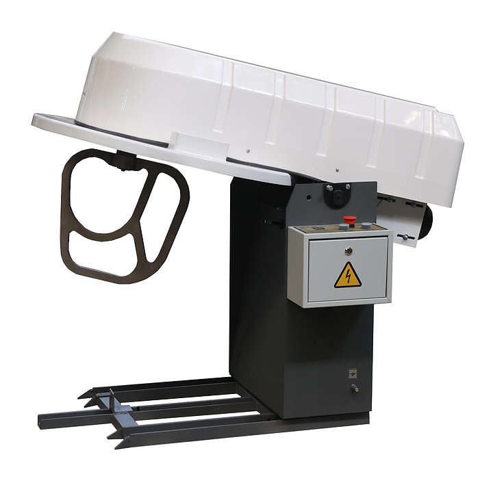 f01a208047ef15d189defe91c7aa62d3 Машина тестомесильная ПЕНЗМАШ ТММ-140 (угл.сталь/нерж.сталь) — изображение 1